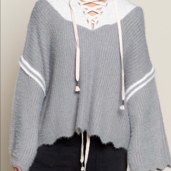 POL Gray/Oatmeal Mohair Hooded Sweater in Medium - Picture 3 of 7